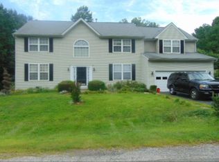 3075 Elsa Ave, Waldorf, MD 20603