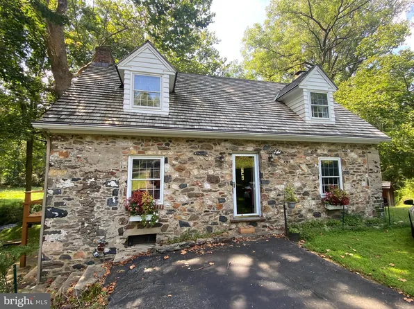 3832 Mill Creek Rd, Hockessin, DE 19707