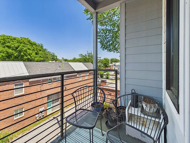 2028 W Cary St #4 — Photo 45