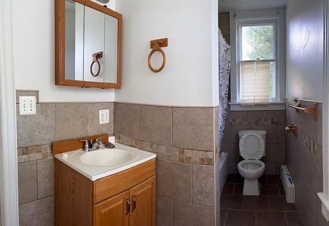 809 Ann St — Photo 3