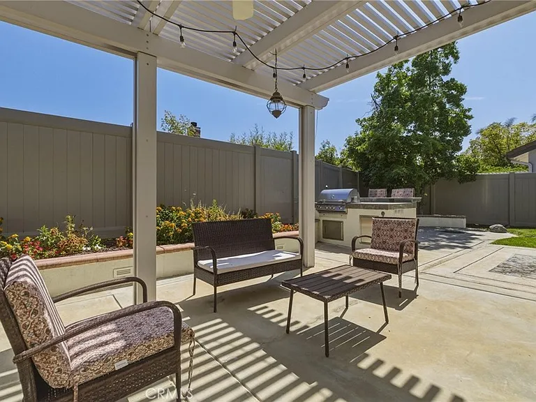 23964 Old Pomegranate Rd — Photo 44