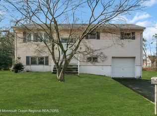 41 Beam Ave, Jackson, NJ 08527