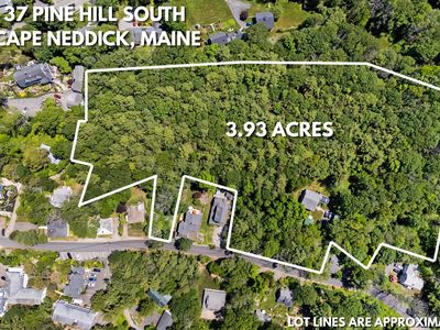 37 Pine Hill Road S, Cape Neddick, ME, 03902