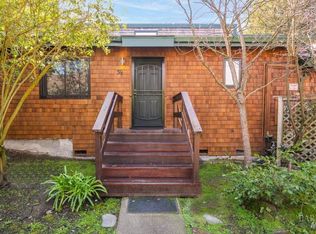 39 Pine Tree Cir, Cotati, CA 94931