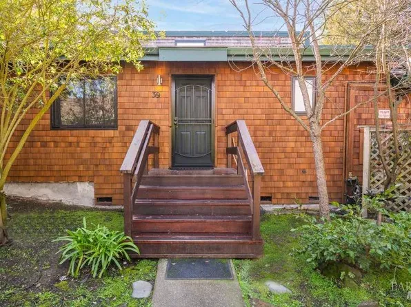 39 Pine Tree Circle, Cotati, CA 94931