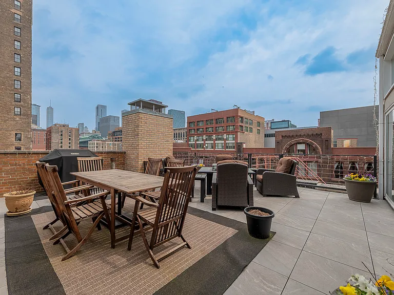 714 S Dearborn St #Penthouse 9 — Photo 16