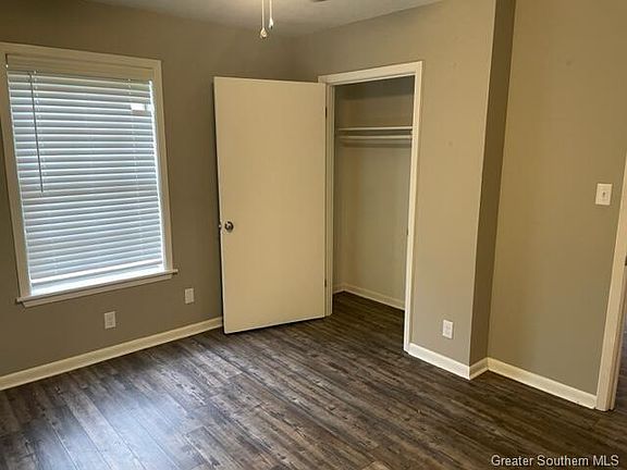 5th image of 111 Nelda Dr