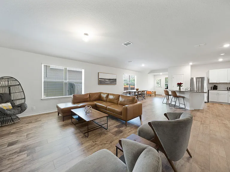 9902 Baytown Coast — Photo 20