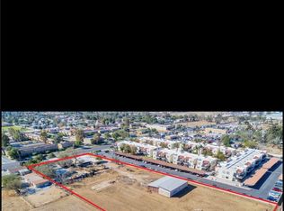 16224 Arrow Blvd, Fontana, CA 92335