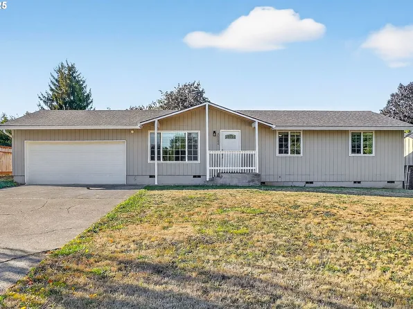 38080 Nettie Connett Dr, Sandy, OR 97055