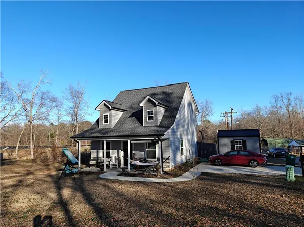 106 Gate Ct, Williamston, SC 29697