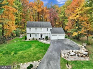 9 Weaver Rd, Sinking Spring, PA 19608