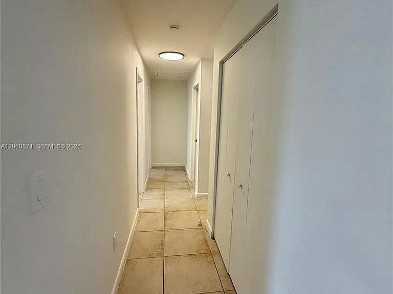 4073 SW 52nd St #1-2 — Photo 17