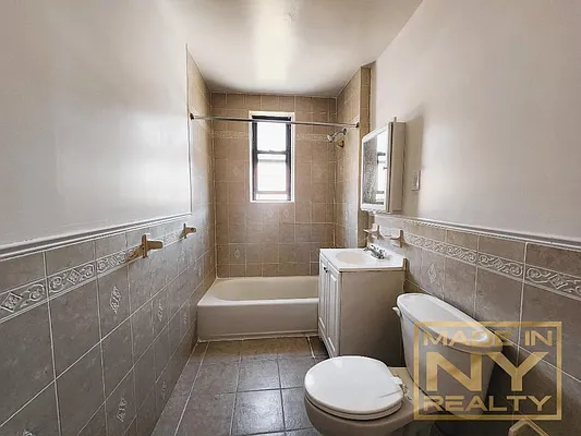 Rented by Made In NY Realty | media 10