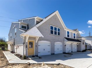 442 Glenhaven Way #754-202, Fairborn, OH 45324