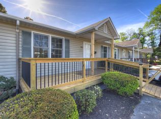 704 Hickory St, Elizabethton, TN 37643