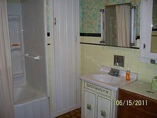 4th image of 124-126 River St