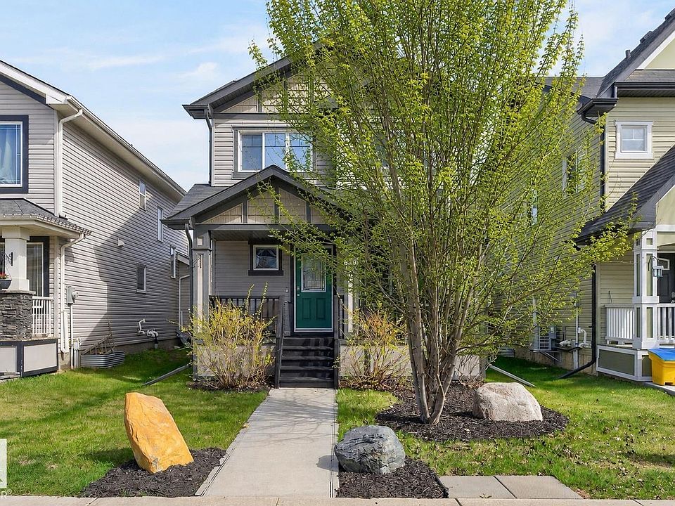 1st image of 108 Hewitt Cir