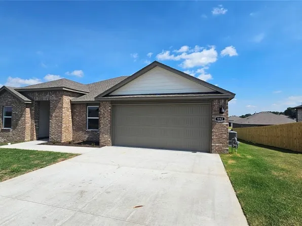 992 Pebble Dr, Prairie Grove, AR 72753