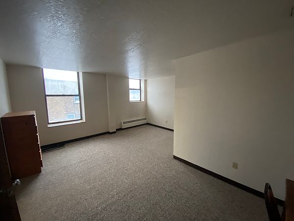 5th image of 516 Shelden Ave #309