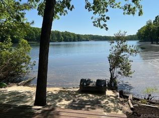 2149 Oakengate Ln, Midlothian, VA 23113