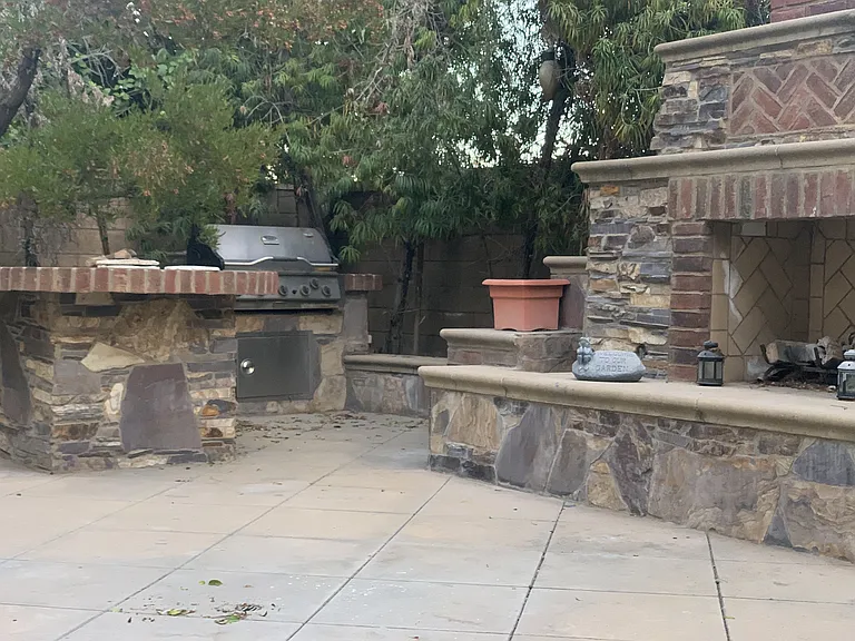 30 Desert Willow — Photo 3