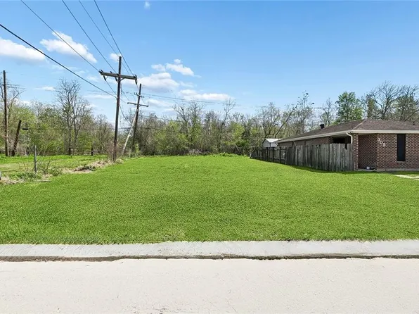 1 Pat Dr #7, Westwego, LA 70094