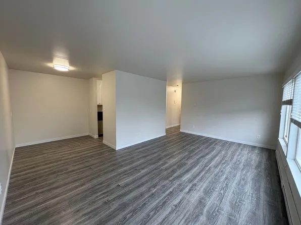 The Harvard on Capitol Hill, 219 Harvard Ave E APT 306, Seattle, WA 98102