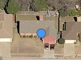 1711 Riverway Bend Cir, Dallas, TX 75217