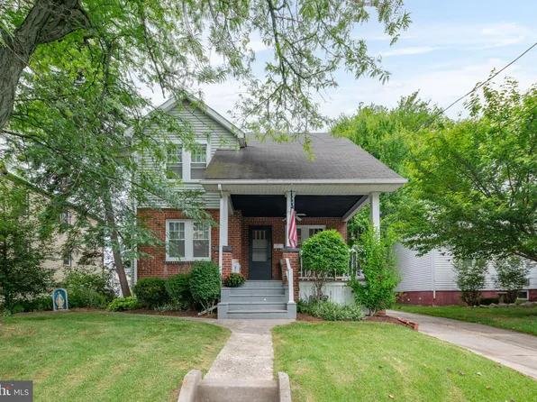 130 N Scott Ave, Glenolden, PA 19036