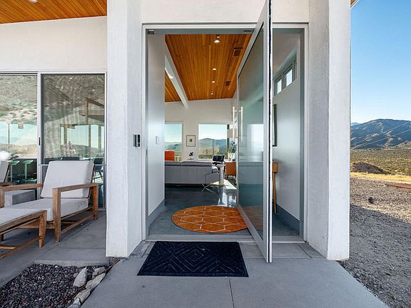 2nd image of 53145 Northridge Rd