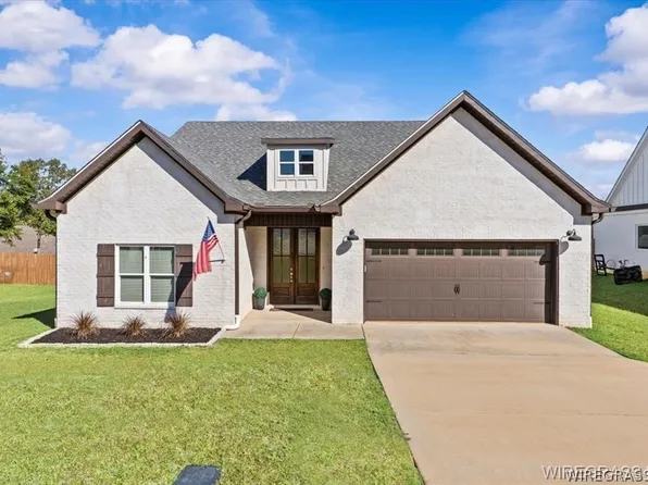 108 Oxford St, Enterprise, AL 36330