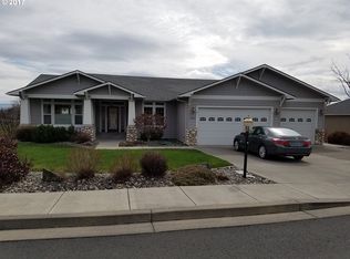 102 NW Johns Ln, Pendleton, OR 97801