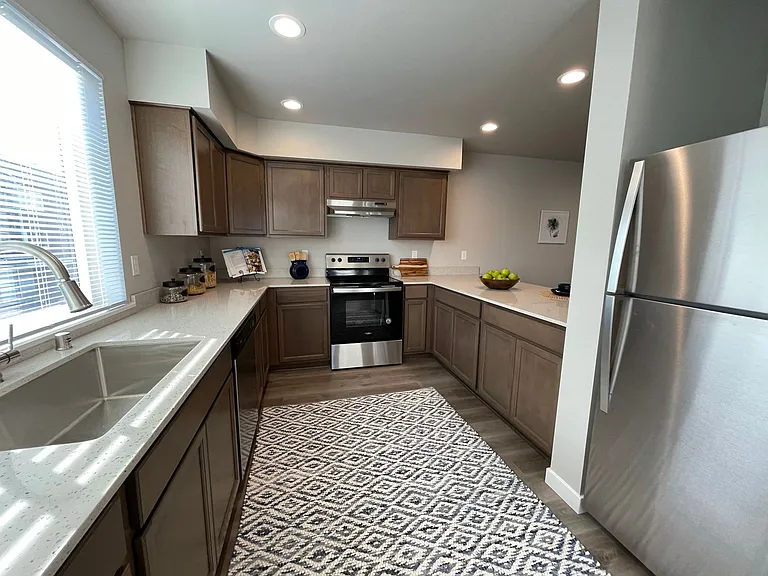 Coventry Villas Townhomes — Photo 2