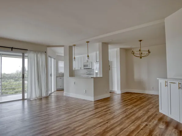 3590 Via Poinciana #614, Lake Worth, FL 33467