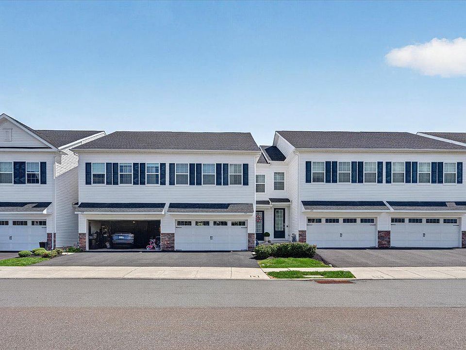 1st image of 121 Knock Hill Dr