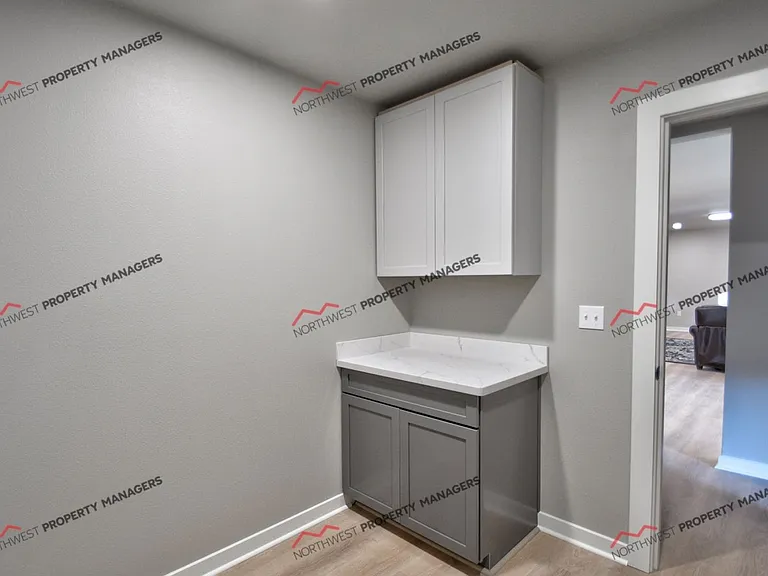 101 Sycamore Ln — Photo 22