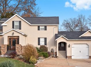 11038 Gravois Rd, Saint Louis, MO 63126