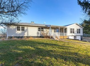 7488 Albany Rd, Erie, IL 61250