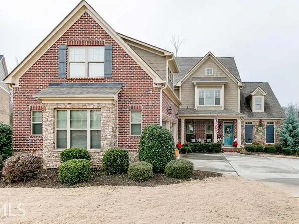5403 Oak Crest Ln, Buford, GA 30518