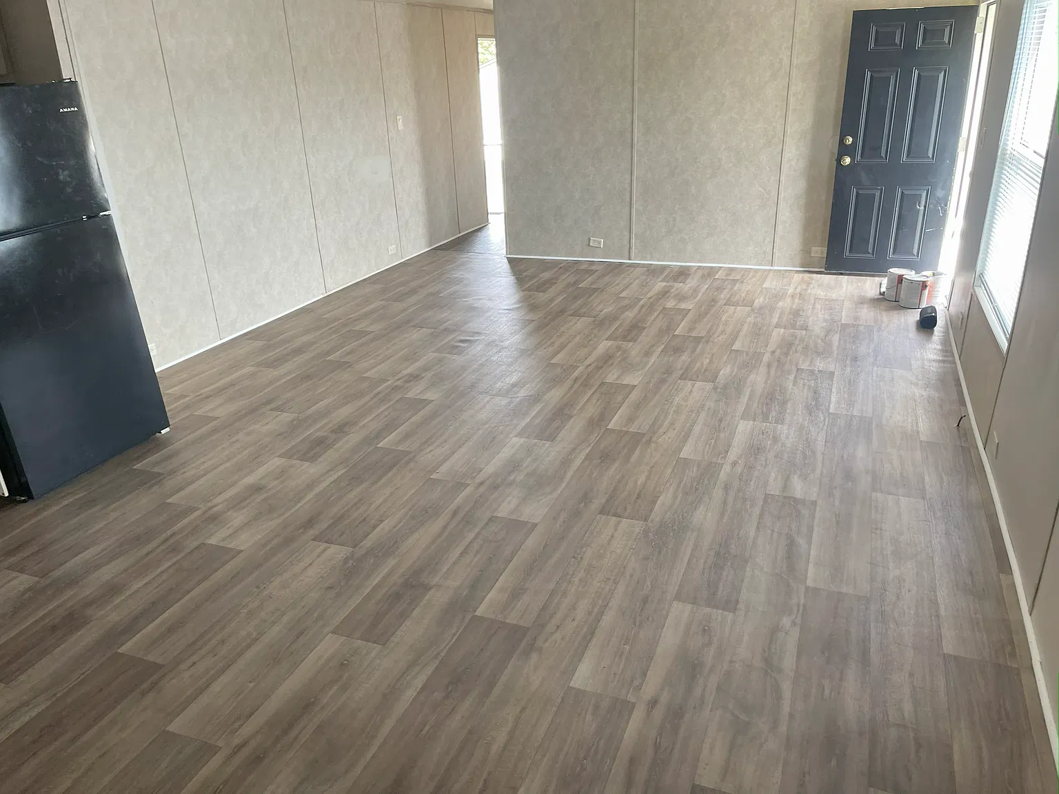 3 bed, 950 sqft, $950 — Photo 2