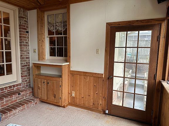 5th image of 1571 Rochelle Ct