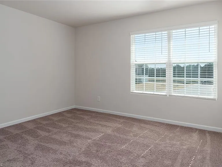 4042 Meredith Woods Ln — Photo 10