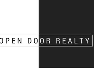 33 Elm St, Derby, CT 06418