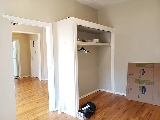 Rented by Signature Property Realty | media 21