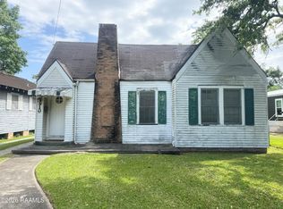 910 W Main St, New Iberia, LA 70560