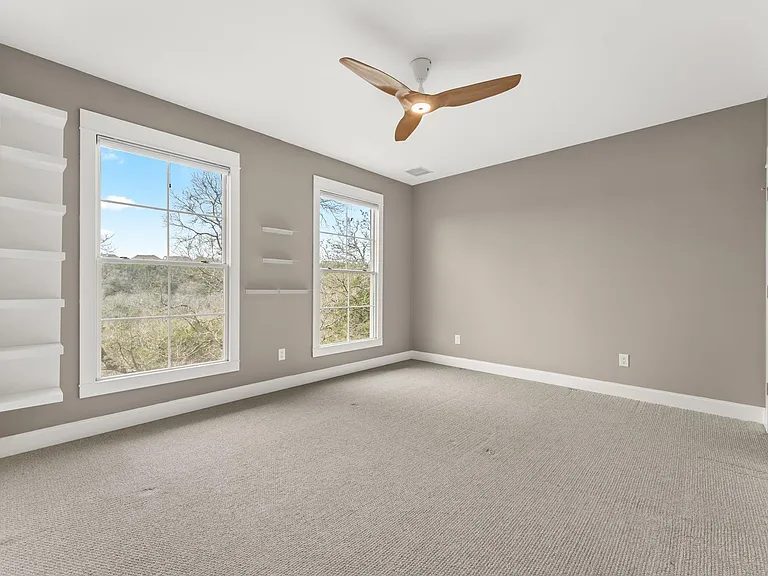 10204 Echoridge Dr — Photo 24