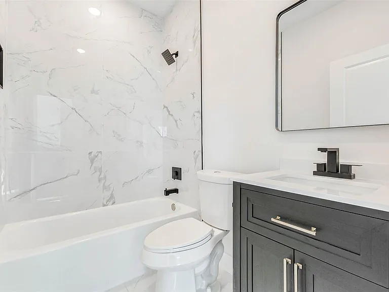 5638 Dolores St — Photo 21