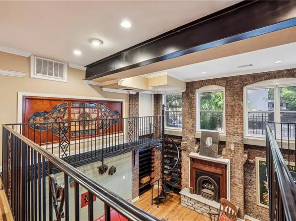 685 Argonne Ave NE APT 15, Atlanta, GA 30308