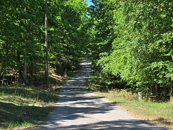 4th image of 3008 Lamplight Rd